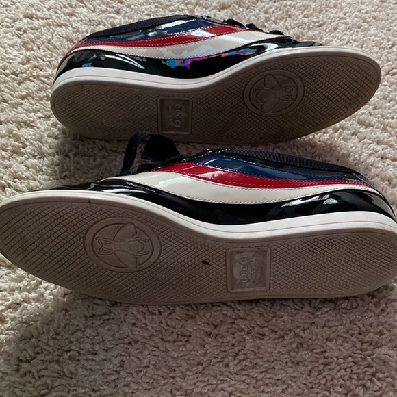 GUCCI
Patent Calfskin Web Falacer Sneakers Gucci Men size 6 Black - Picture 8 of 13